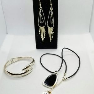 Lot of 3 Modern Pieces